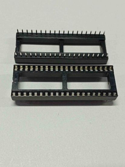Picture of 40-pin-ic-socket
