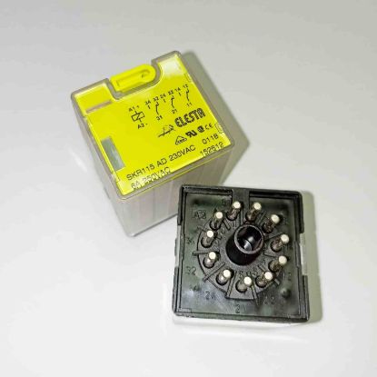 Picture of SKR115AD 230VAC 6A 3C 11PIN RELAY