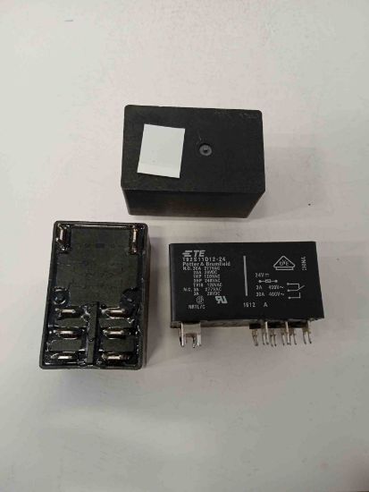 Picture of T92S11D12-24 24V 30A 2FORMC RELAY