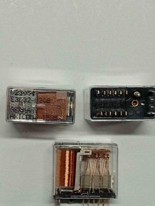 Picture of V23054-E3032-W208 RELAY