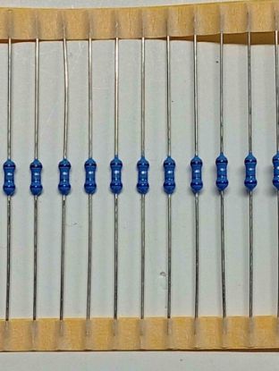 Picture of RN 0.6W 0R68 GT/BX RESISTOR