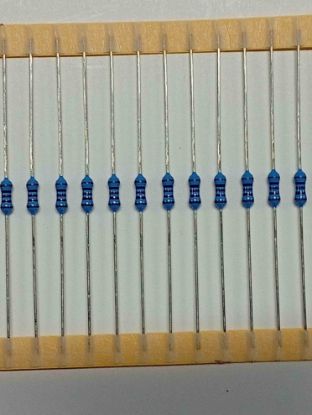 Picture of RN0.6W100R F50PPMT 100R 0,6W RESISTOR