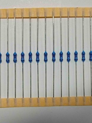 Picture of RN0.6W100RF50PPM 100R 0.6W RESISTOR