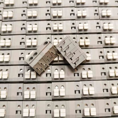 Picture of DG202-5.0-03P-1Y-54A 300V 12A