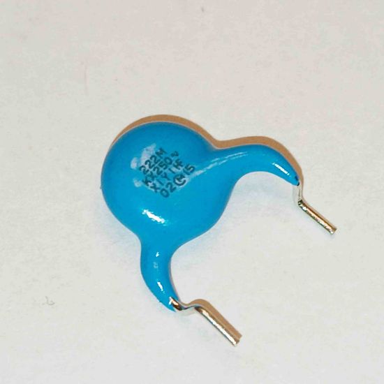 Picture of 222MKX250 2200PF 250VAC 10mm    CAPACITOR