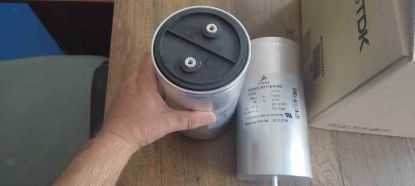 Picture of B25620B1118K103Z1 1100MF 1100V CAPACITOR