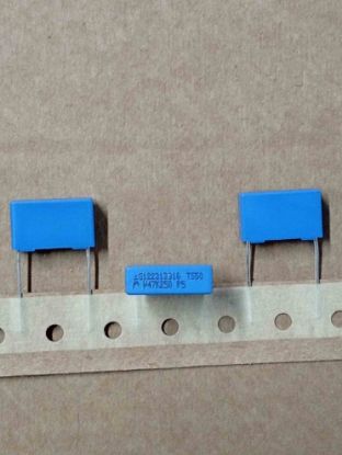 Picture of B32522S3474K550 0.47UF 250V 15mm CAPACITOR