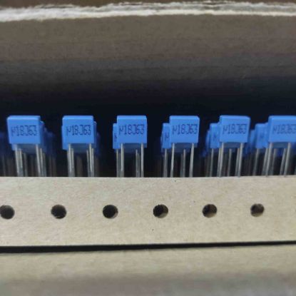 Picture of B32529S184J834 180NF 63V 5mm CAPACITOR