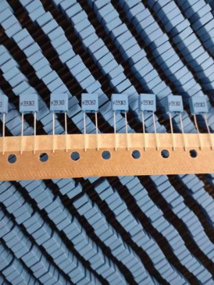 Picture of B32529S394J834 0.39UF 63V 5mm CAPACITOR