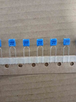 Picture of B32559C8102K289Z1 1NF 630v 5mm CAPACITOR