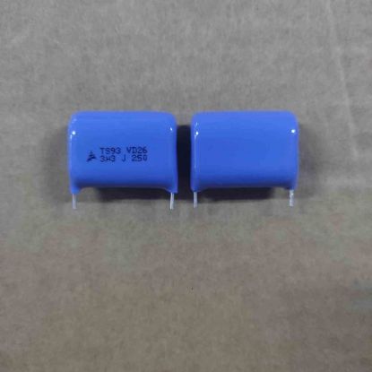 Picture of B32593S3335J9 3300UF 250V CAPACITOR