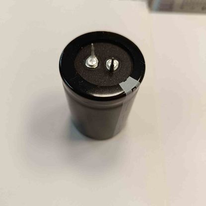 Picture of B43642A5687M 680UF 450V  35x50mm  CAPACITOR