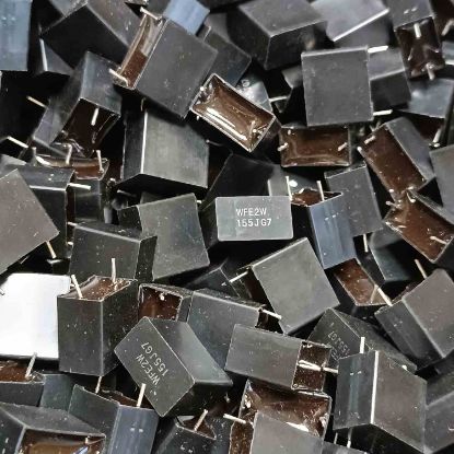 Picture of 1.5UF 450V CAPACITOR