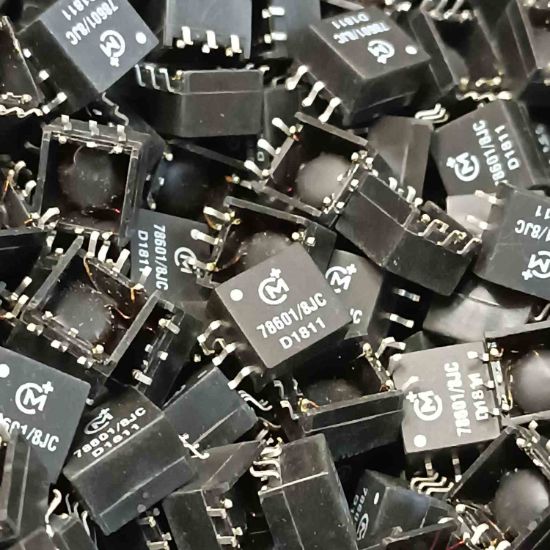 Picture of 78601/8JC 850µH PULSE 0.375" Lx 0.354" W(9.52mmx9.00mm) 0.250" (6.35mm) INDUCTOR