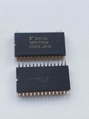 Picture of TMP87P809M IC