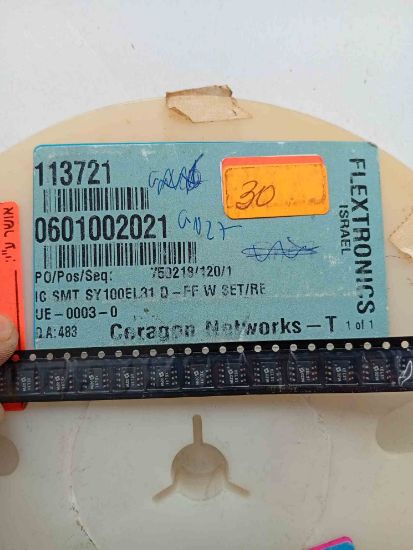 Picture of SY100EL31 D