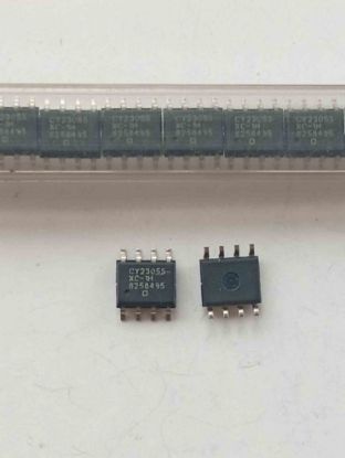 Picture of CY2305SXC-1H IC