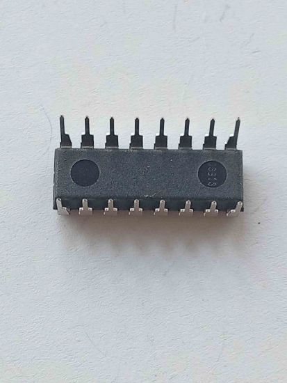 Picture of SN74LS139AN IC