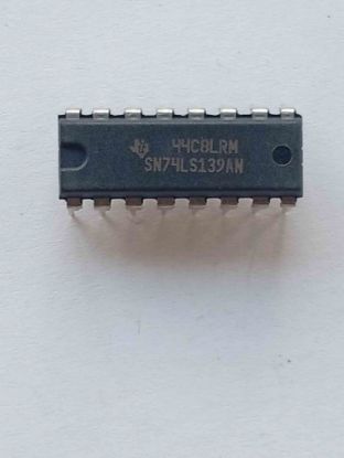Picture of SN74LS139AN IC