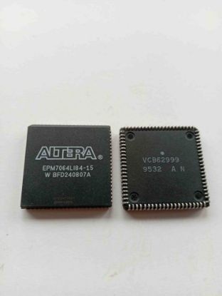 Picture of EPM7064L184-15 IC