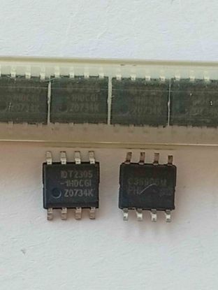 Picture of IDT2305 IC