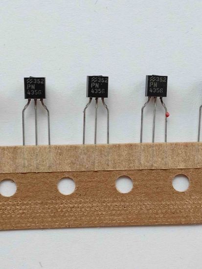 Picture of PN4356 TRANSISTOR