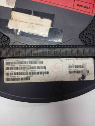 Picture of MM74HC259MX smd IC