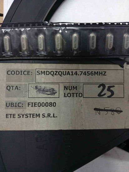 Picture of 14.7456 MHz CRYSTAL