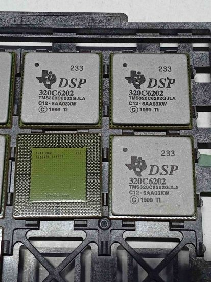 Picture of TMS320C6202GJLA IC