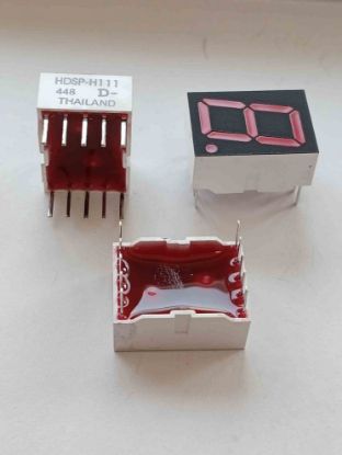 Picture of HDSP-H111-DE000  Red 7-Segment 1 Character Common Anode 1.7V 5mA 0.670" 