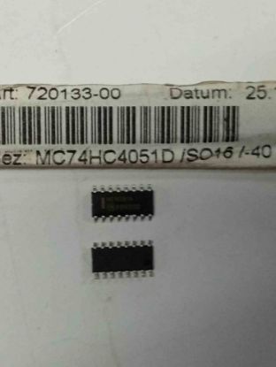 Picture of MC74HC4051D smd IC