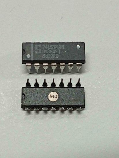 Picture of 74LS74AN DIP IC