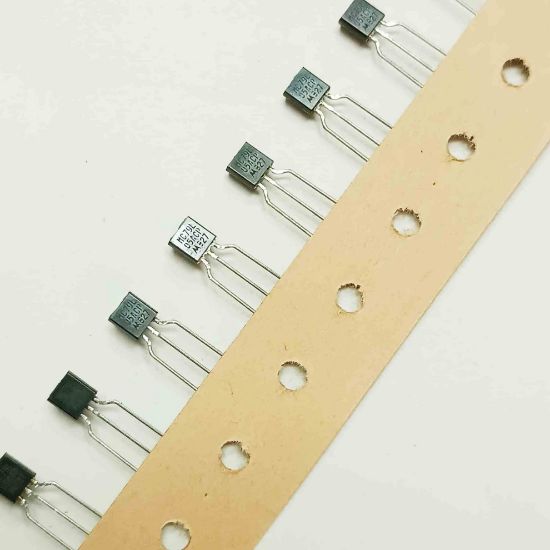 Picture of MC79L05ACPRA 5V TO92 IC