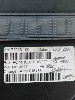 Picture of PC74HC373T SO-20 IC