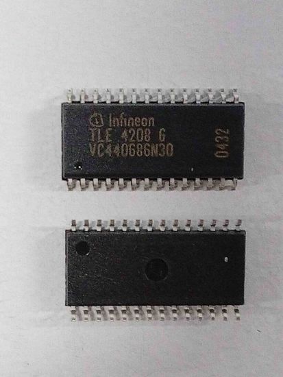 Picture of TLE4208G IC