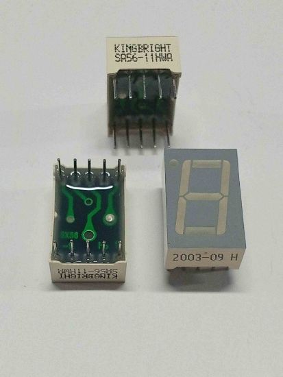 Picture of SA5611HWAH 14mm  RED  DISPLAY
