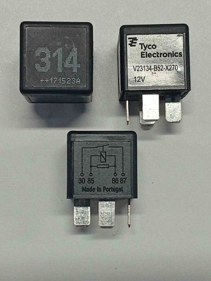 Picture of V23134-B52-X270 12V 40A 1NO 4PIN RELAY