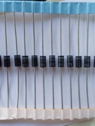 Picture of P6KE30A 30V 600W DIODE