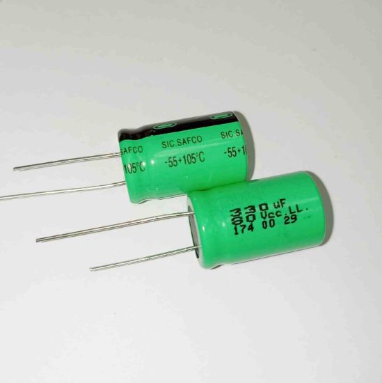 Picture of 330uF 80V 15x25 105 CAPACITOR