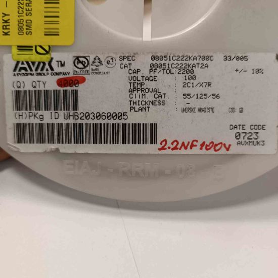 Picture of 08051C222KAT2A 220PF 100V 805 CAPACITOR