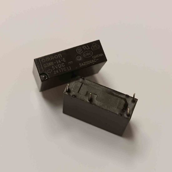 Picture of G5NB-1A-E 5V 5A 4PIN RELAY