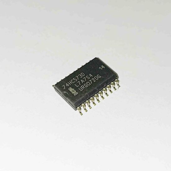 Picture of 74HC573D smd IC