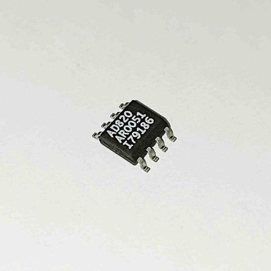 Picture of AD820 SOIC8 IC