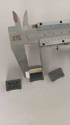 Picture of A/R,4 6MKP X2 SH 1UF275V  CAPACITOR