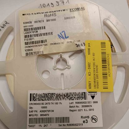 Picture of CRCW04022K70FKTDBC 2K7 402 RESISTOR