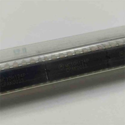 Picture of MC10H124P IC