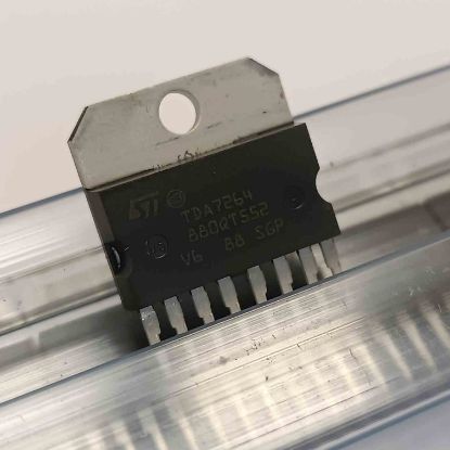 Picture of TDA7264 IC