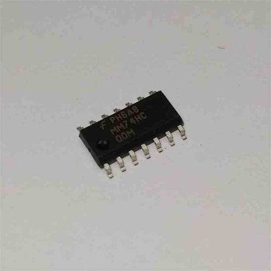 Picture of 74HC00M smd IC