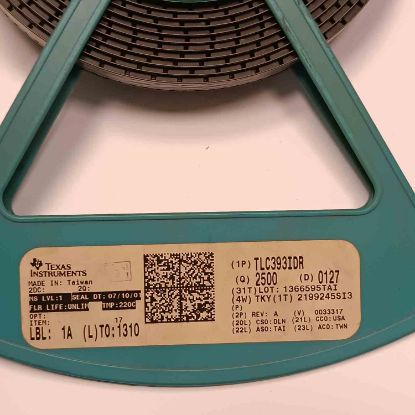 Picture of TLC3931 smd IC