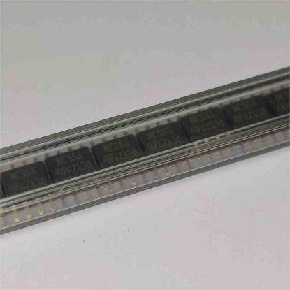 Picture of NE555 smd IC